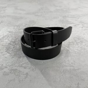 New Black Leather Belt with Metal Buckle Fits Size 30
